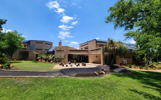 7 Bedroom House to rent in Derdepoort