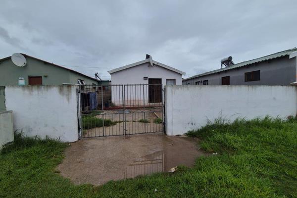 Lovely property situated in Motherwell Nu 2 with 2 bedrooms, living room, kitchen and bathroom. Contact listing agent for viewing ...