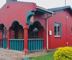 House for sale in Brookdale