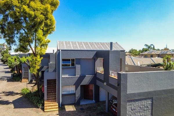 Welcome to your new home in the desirable community of The Hutch. This lovely upstairs ...