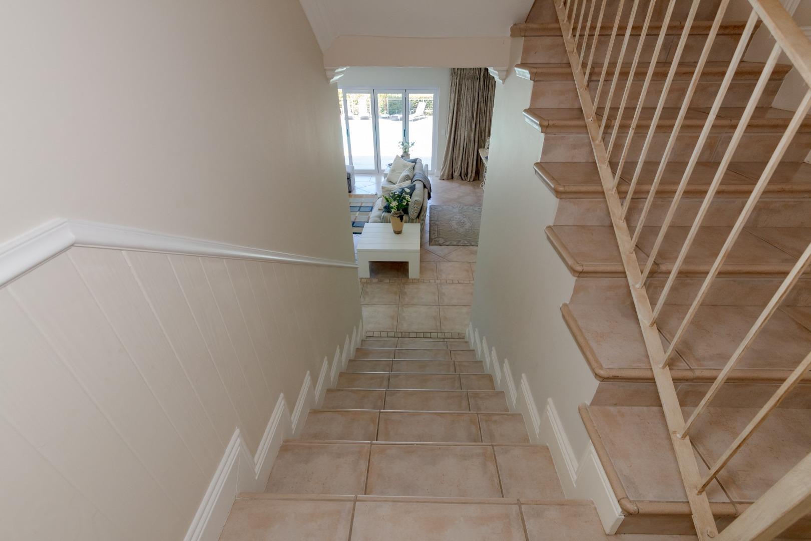 Photo of 5 Bedroom House to rent in Schoongezicht Estate