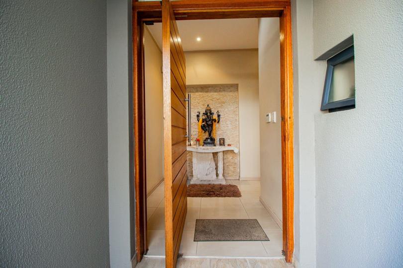 3 Bedroom House for sale in St Andrews - P24-115859760