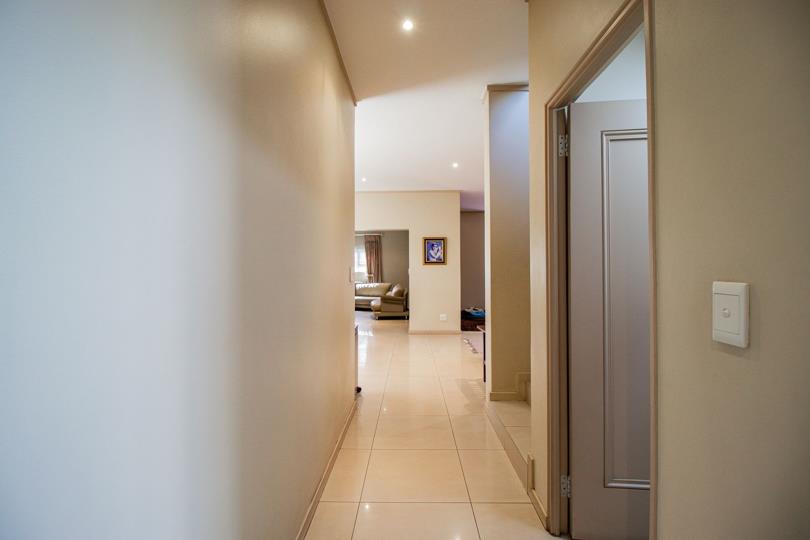 3 Bedroom House for sale in St Andrews - P24-115859760