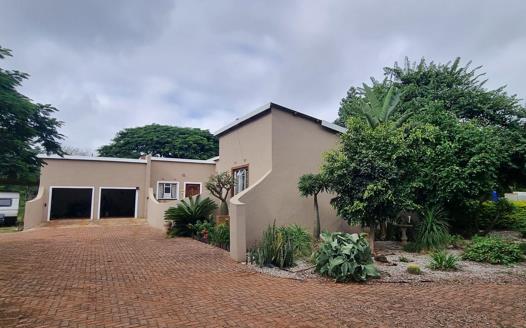 Farm for sale in Baskoppies AH