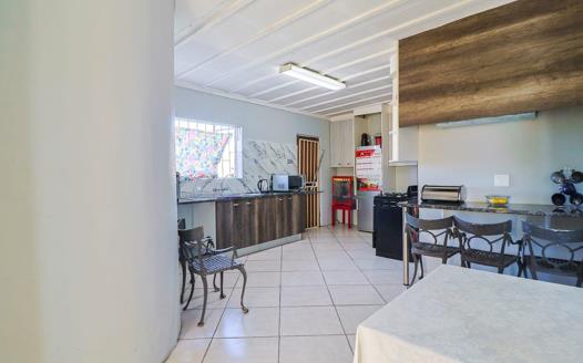3 Bedroom House for sale in Elandspark