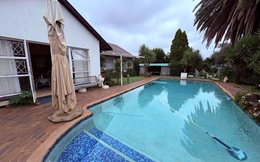 3 Bedroom House for sale in Greenhills