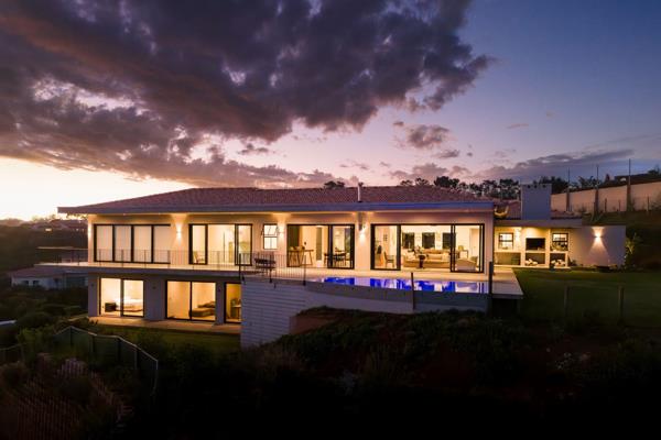 Exclusive Mandate. 

Panoramic Ocean Views from Every Room.

Nestled within the lush, eco-friendly surrounds of Plett’s sought-after ...