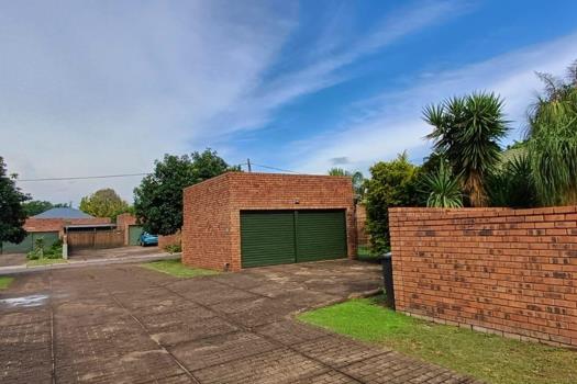 3 Bedroom House for sale in Annlin