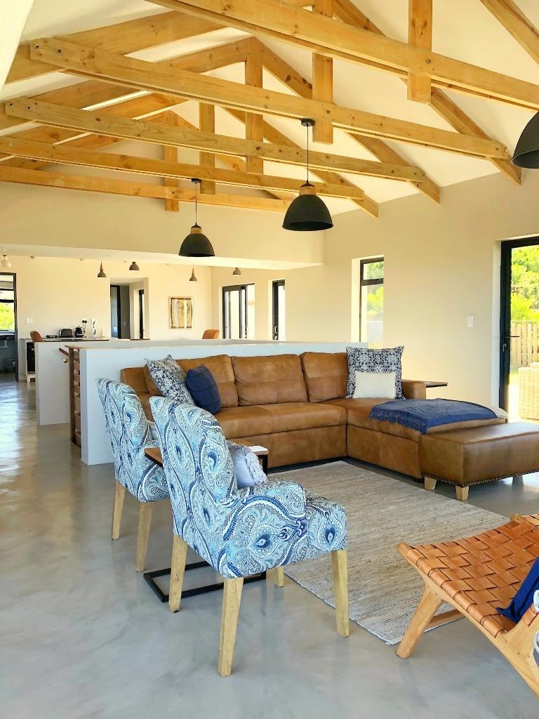Photo of 2 Bedroom House to rent in Brackenridge Estate