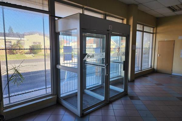 Secure and Efficient Post Office Space

Welcome to our premier post office facility, strategically designed for security, efficiency ...