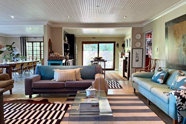 Upon entering this 1674sqm very secluded and private property, you are met with a manicured and luscious garden. A spacious, very neat ...
