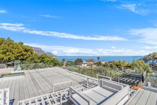 3 Bedroom Apartment / Flat for sale in Camps Bay