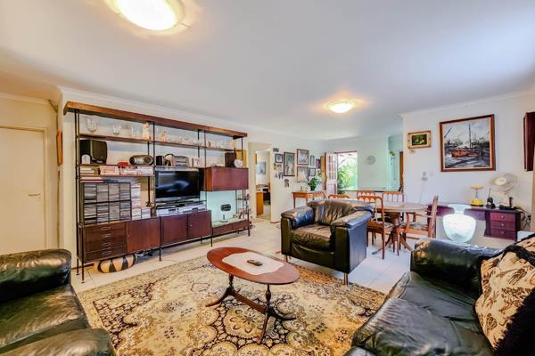 Beautiful 2 Bedroom Face Brick Home in Prime Durbanville Complex with very low monthly ...