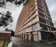 Apartment / Flat for sale in Weavind Park