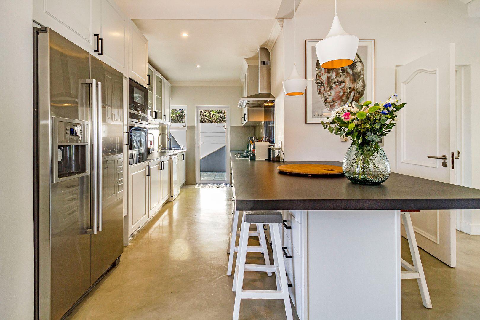 Photo of 2 Bedroom House to rent in Erinvale Golf Estate