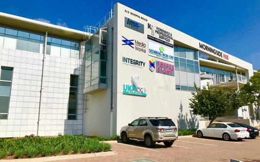 Commercial ƽ̨ to rent in Morningside