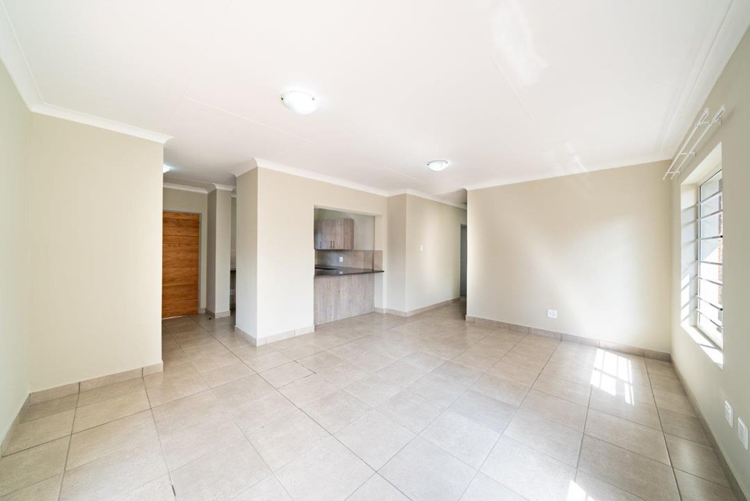 Listing number: P24-117349801, Image number: 1
