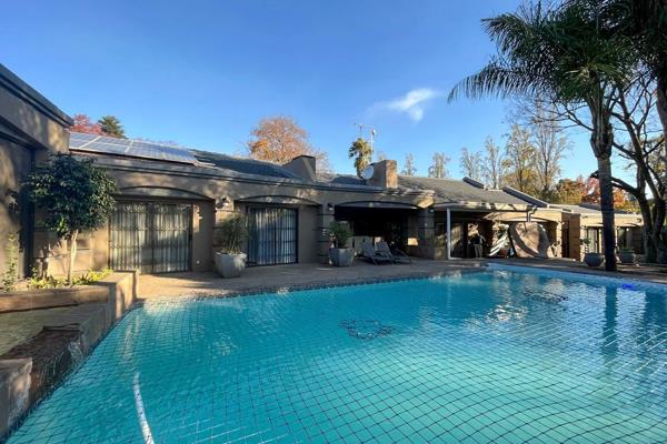 NOTE: The price is excluding the cottage. The rental price including the cottage is R40 000.
Discover refined living in this stunning ...