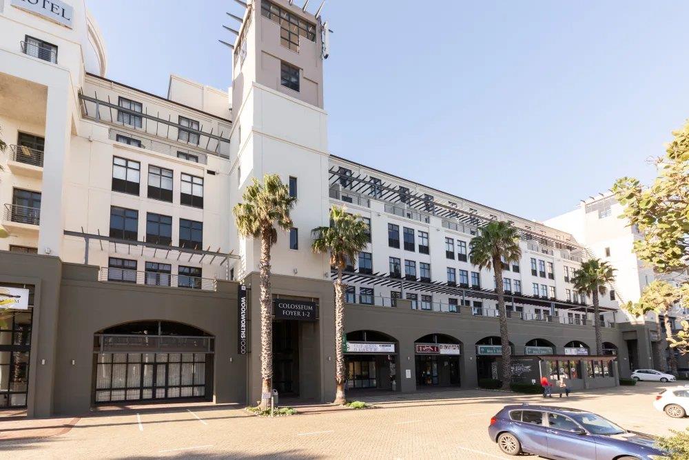 Commercial property to rent in Century City