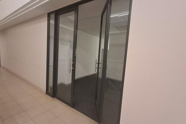 Available for lease is a 125m2 office space located on the first floor of the Horizon ...