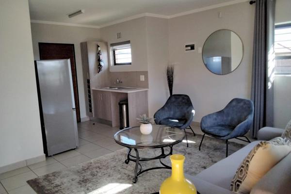 Spacious 2 Bedroom Home in Protea Glen Ext 43!

Features:

- 2 Generous bedrooms, with 1 featuring built-in cupboards in main ...