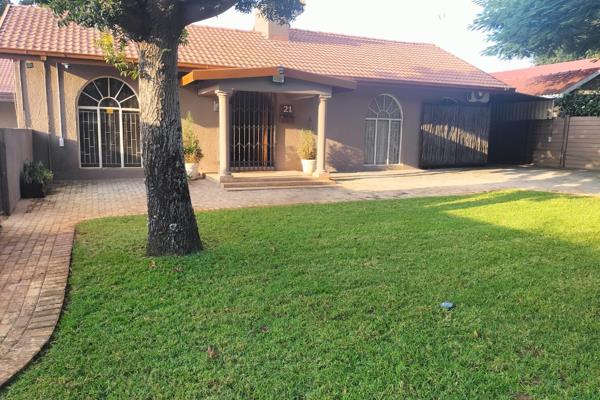 This very safe property is neat and clean with s very nice garden and house.
4 Bedrooms, 2 Bathrooms &amp; beautiful ...