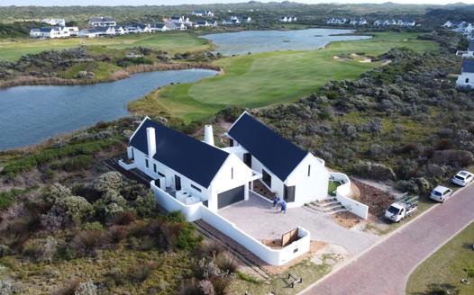 4 Bedroom House for sale in St Francis Links