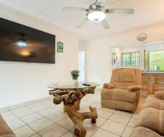 Townhouse for sale in Illovo Glen