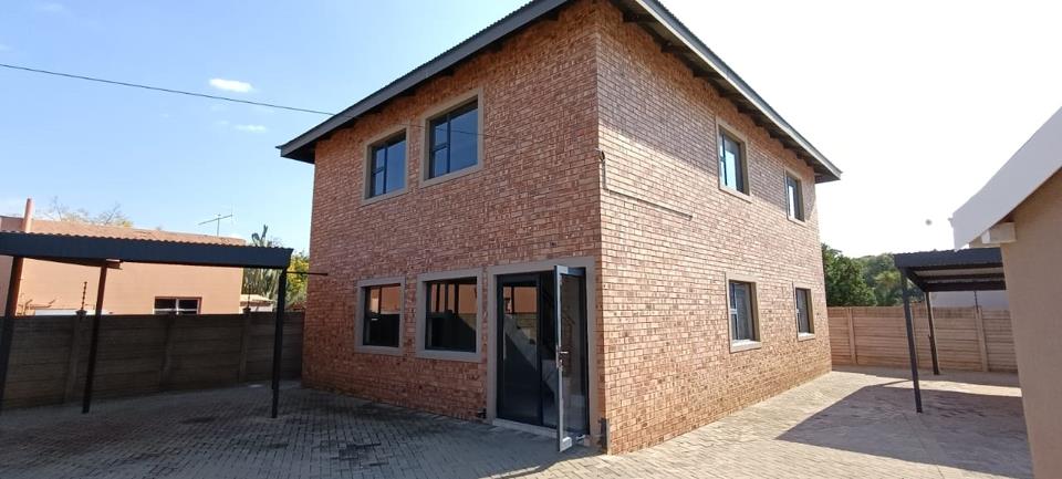 Commercial property for sale in Labram - P24-115922003
