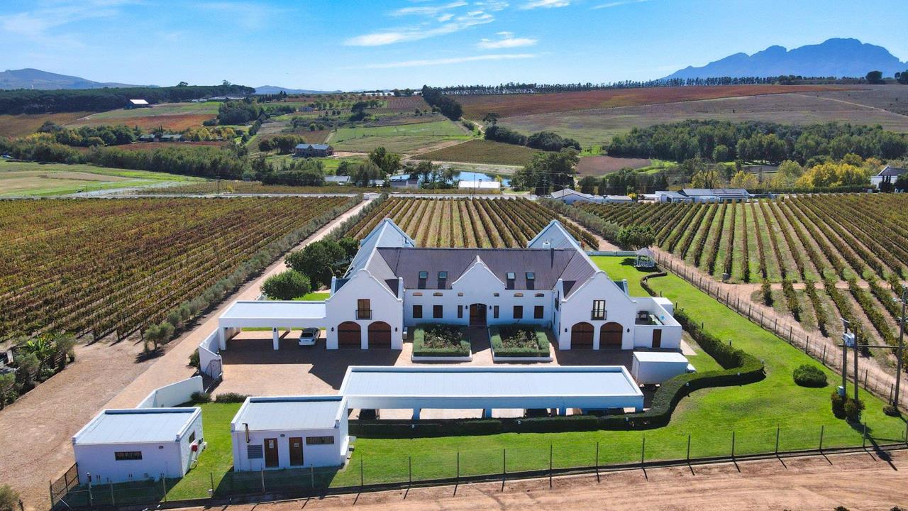 Farm for sale in Stellenbosch Farms - Annandale Road - Stellenbosch