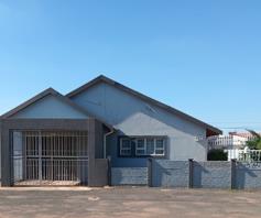 House for sale in Lenasia