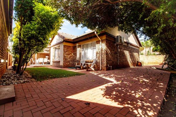 Your new asset and home offers you plenty but is a corner unit having extra space (wrap around DOG ONLY FRIENDLY garden a must see) and ...