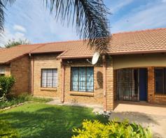 Townhouse for sale in Equestria