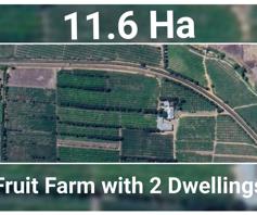 Farm for sale in Klein Drakenstein
