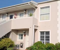 Apartment / Flat for sale in Pinelands