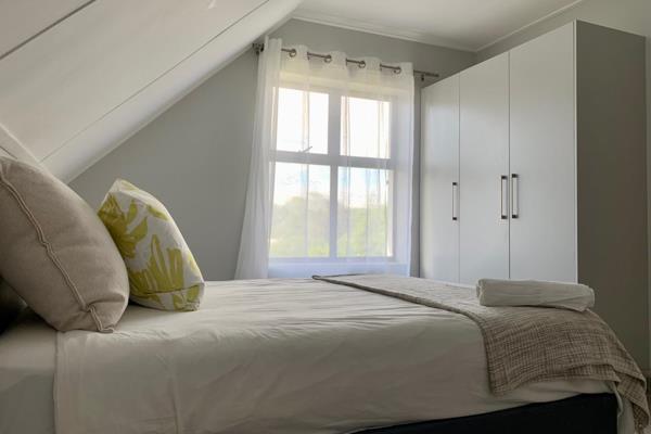 Two bedroom, two bathroom apartment available for long-term rental from May 2024.
Only ...