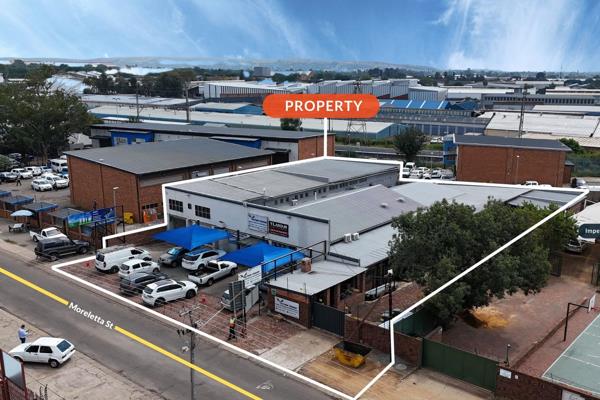 This industrial property located at 526 Moreletta Street in Silverton offers a solid ...