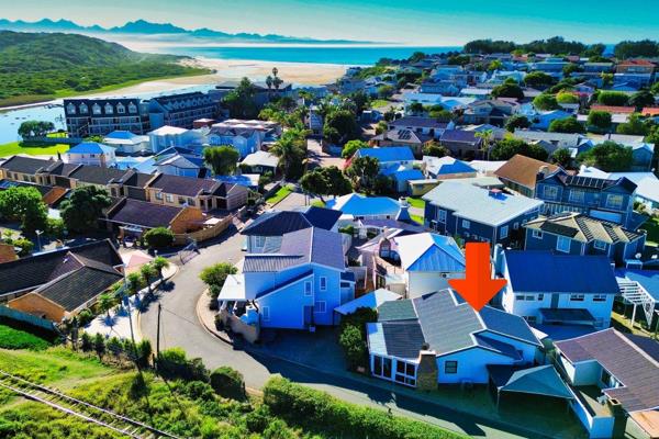 This beautifully located coastal retreat offers the perfect blend of holiday charm and ...