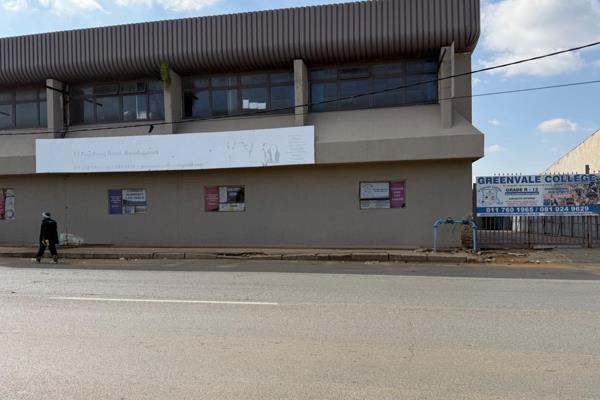 Versatile commercial property with strong returns – Hamberg, Roodepoort

R50,000 monthly income | high-traffic exposure | fully ...