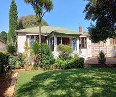 House for sale in Kensington
