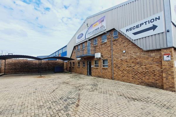 Silvertondale | 850 square meter warehouse to let | conveyer road | ...