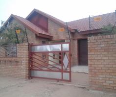 House for sale in Mahlasedi Park