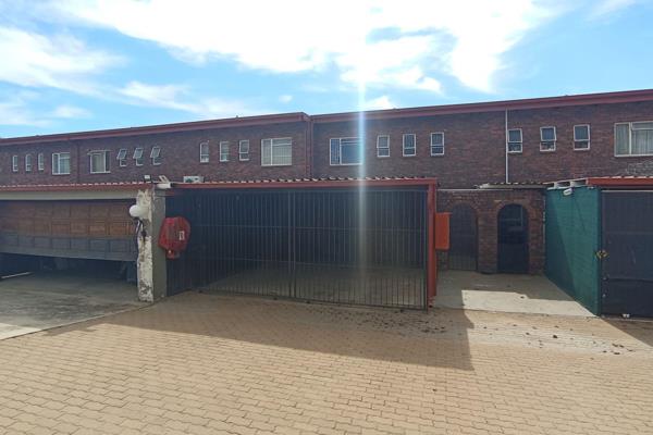 Bank Mandated Property.

General buying information:


* This is a mandated sale (Bank instructed to sell property by the current ...