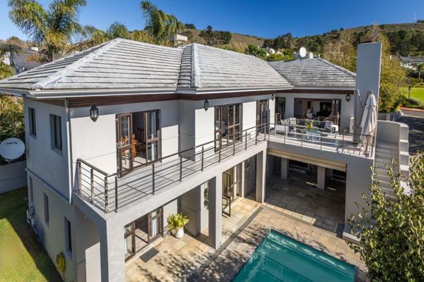 Exclusive Mandate.

Nestled in the prestigious and highly sought-after Kanonberg Security Estate, this exceptional property offers ...