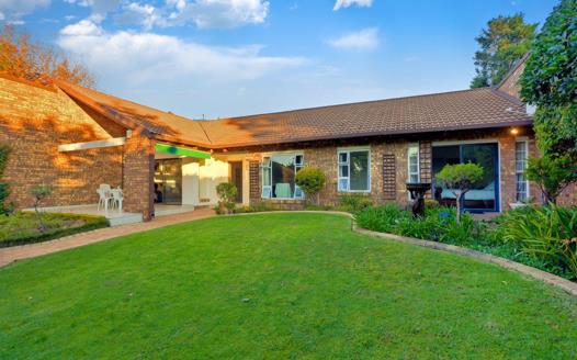 3 Bedroom House for sale in Lonehill