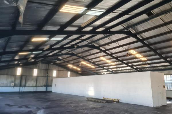 Rawson Commercial Durban South proudly presents the following property To Let

960 sqm Warehouse.
4.5M Roof height at eaves.
250 Amps ...
