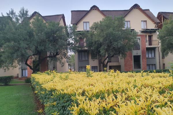 Experience the ultimate in modern living in this beautiful unit, situated in a secure and tranquil estate.

Neat and ready to move ...