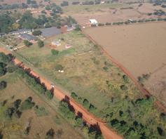 Vacant Land / Plot for sale in Kameeldrift East