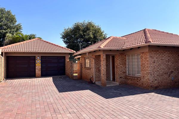 Nestled in a secure and pet-friendly complex, this beautifully maintained property offers a lifestyle of comfort and convenience. ...