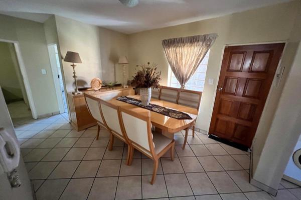 AVAILABLE: Immediate or 1 JUNE 2025

Small Pets allowed only (max 2, no cats)

2 ...